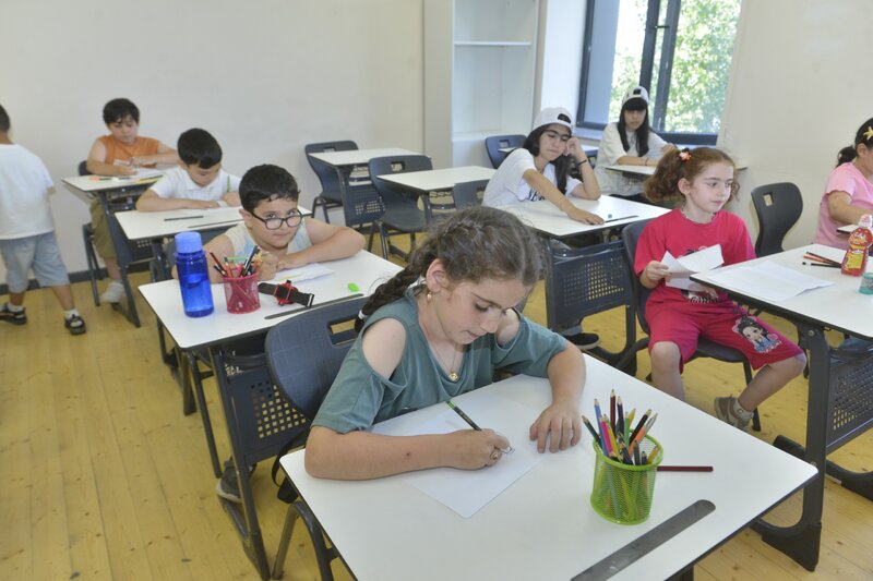 Laçına köç edən analar və onların övladları üçün təlimlər keçirildi