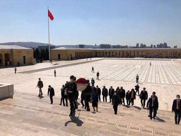 Sahibə Qafarova Atatürkün məzarını ziyarət etdi - FOTO