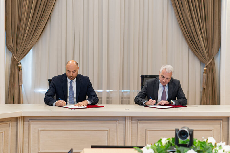 Unibank enerji effektivliyi üzrə EMTA ilə əməkdaşlıq müqaviləsi imzaladı