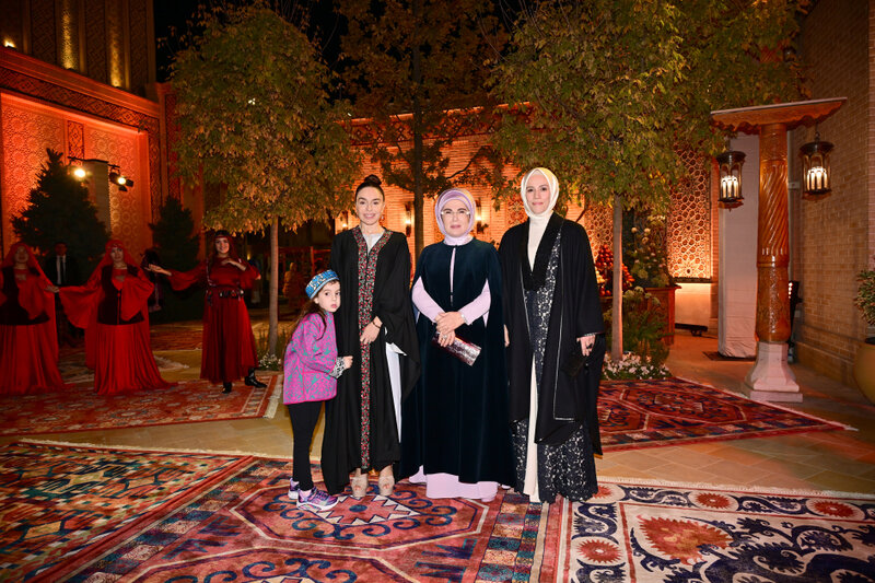 Leyla Əliyeva Özbəkistan və Türkiyənin birinci xanımları ilə görüşüb - Yenilənib