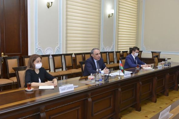 Kamran Əliyev Tacikistanın ölkəmizdəki səfiri ilə görüşüb - FOTO