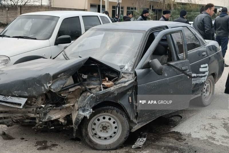 Xaçmazda minik avtomobilləri toqquşdu, yaralılar var - FOTO