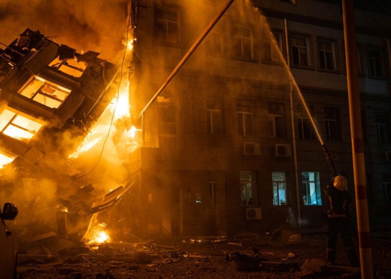 Restoranda matçı izləyənlərə bombalı hücum! Çoxlu ölü və yaralı var</p> 
 <p>