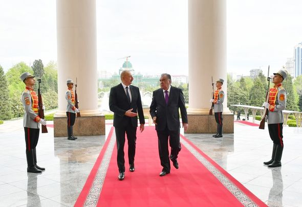 Azərbaycan Prezidentinin Düşənbədə rəsmi qarşılanma mərasimi oldu - FOTOLAR