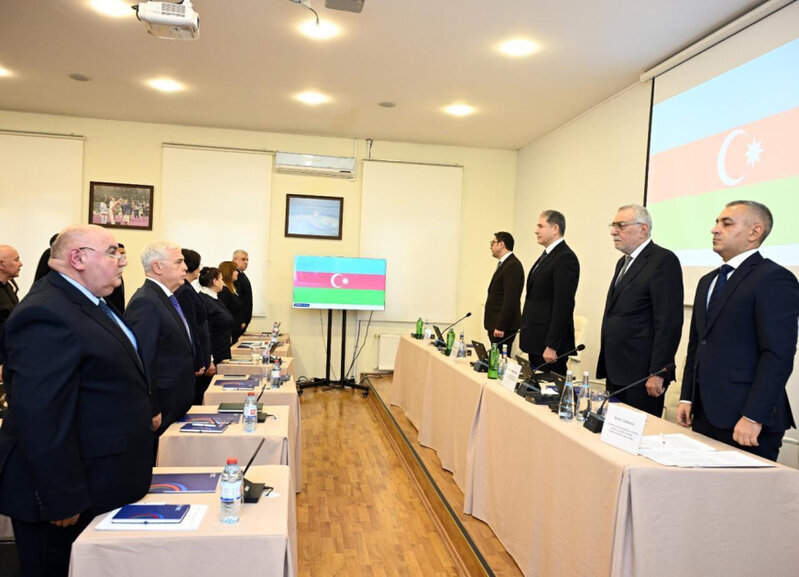 Vilayət Eyvazov yenidən Atıcılıq Federasiyasının prezidenti seçilib - FOTOLAR