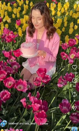 Bulvarda gülləri əzənlər məşhur bloqerlər imiş - Adlar