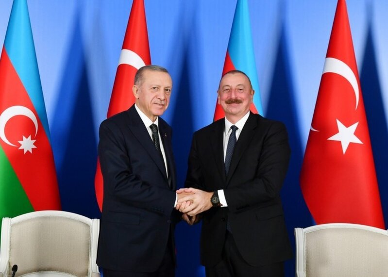 İlham Əliyev Rəcəb Tayyib Ərdoğanı təbrik etdi
