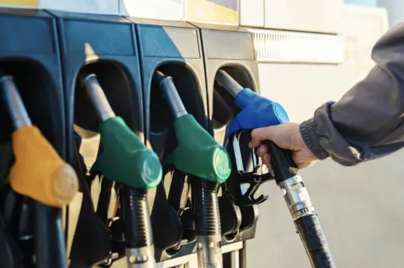 NONSENS: dizel yanacağının qiyməti 3 avroya çatır