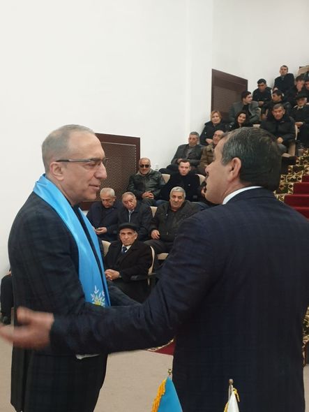 Nizami Səfərov seçiciləri ilə görüşlərini davam etdirir - FOTO