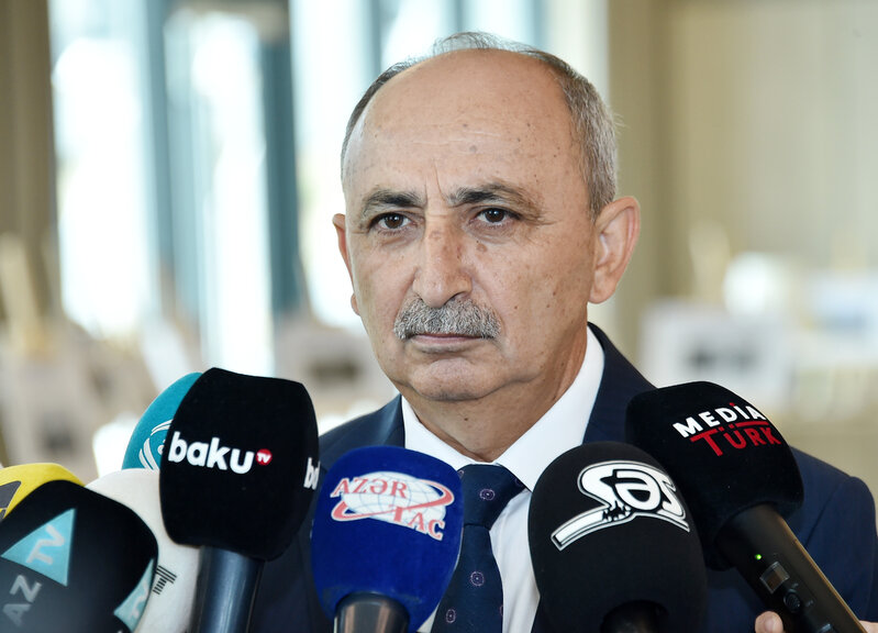 İcma sədri: 'Ermənilər çirkin əməllərindən əl çəkmirlər