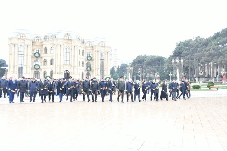 Ümummilli Liderin anım günü Abşeron rayonunda dərin ehtiramla qeyd edilib - FOTOLAR