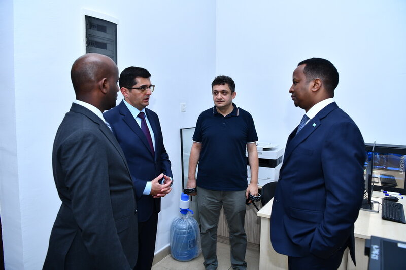 Somali Federativ Respublikasının xarici işlər və beynəlxalq əməkdaşlıq naziri ADNSU-da - FOTOLAR