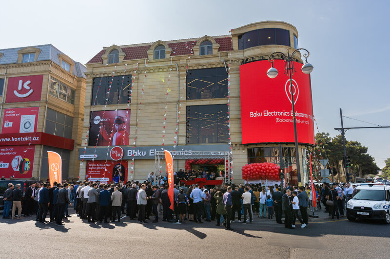 Baku Electronics Bakıxanov qəsəbəsində yeni mağazasını açdı