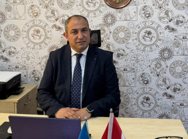 Pezeşkianın nəzmlə çatdırmaq istədiyi siyasi mesajlar - Nahid Canbaxışlı yazır