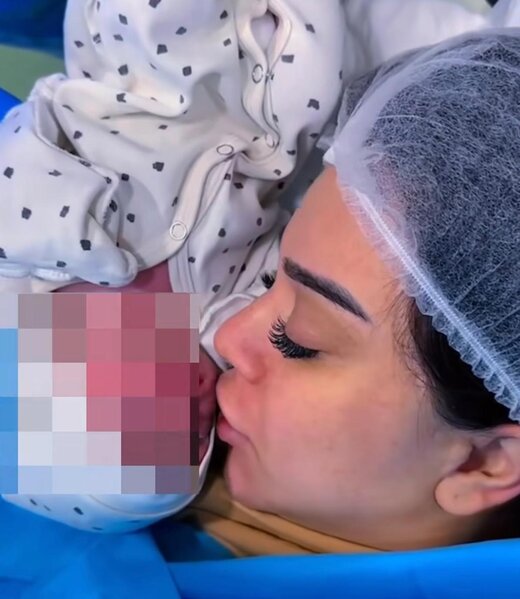 Məşhur müğənni ana oldu - FOTO