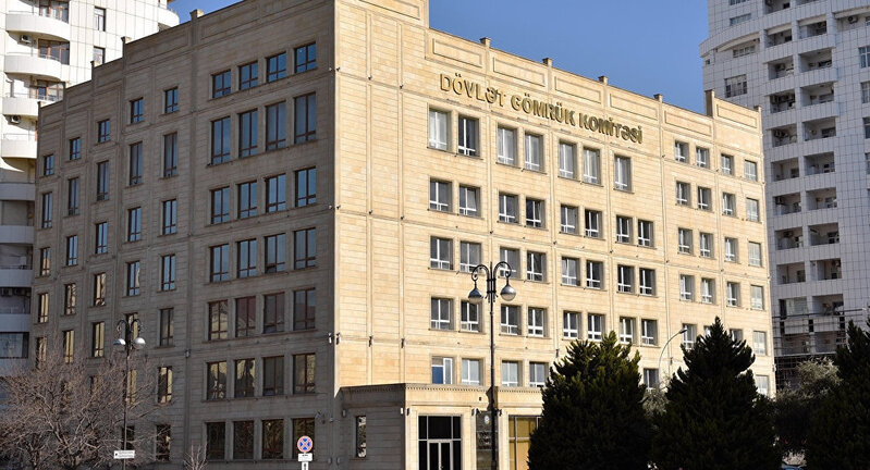 Prokurorluq Dövlət Gömrük Komitəsində əməliyyat keçirir