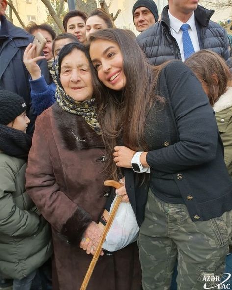 "Bizim həyət" layihəsi çərçivəsində Səbail rayonunda daha bir həyət abadlaşdırıldı - FOTO 