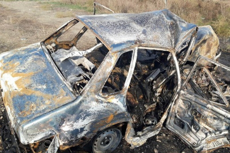 Suraxanıda "Mercedes" yandı