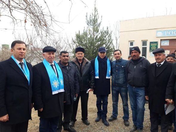 Nizami Səfərov seçiciləri ilə görüşlərini davam etdirir - FOTO