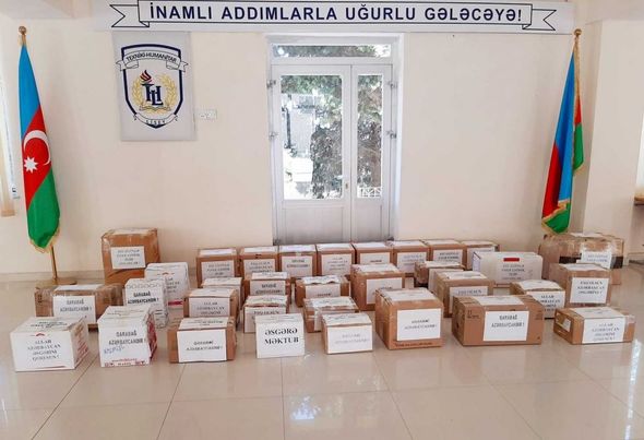 Paytaxt məktəblərindən orduya dəstək aksiyaları - FOTO