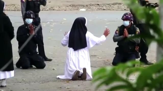 Nigeriyada 4 katolik rahibə qaçırıldı