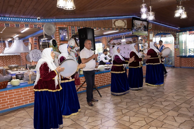 Bakı-Lənkəran marşrutu üzrə yolsuzluq avtomobillərinin yürüşü keçirilib