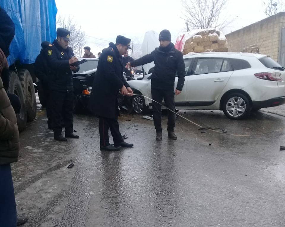 İsmayıllıda qəza: Həkim ağır yaralandı