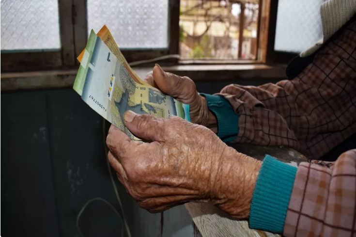 Yaşı 100 və daha çox olan pensiyaçıların sayı açıqlanıb