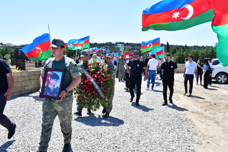 Birinci Qarabağ Müharibəsi şəhidləri Nazim Şirinov və İsmayıl Xəlilov dəfn ediliblər - FOTOLAR