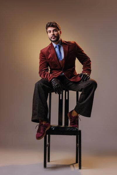 Elçin 'Anla' ilə stilini dəyişdi - Audio - Fotolar