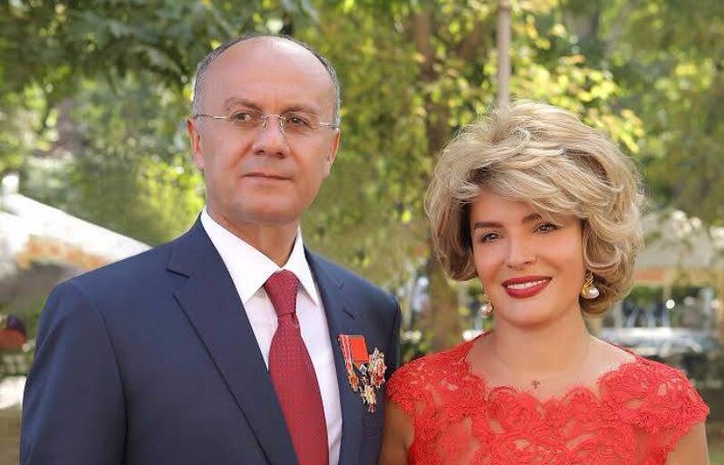 Sabiq müdafiə nazirinin həyat yoldaşı məhkəməyə çıxarılacaq - Ermənistanda