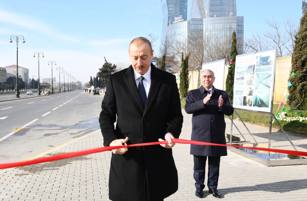 İlham Əliyev Bakıda yeraltı piyada keçidinin açılışında - YENİLƏNİB + FOTO