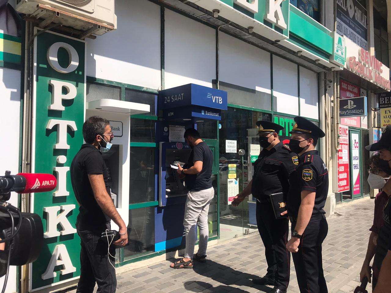 Bakı polisi reyd keçirdi - FOTOLAR