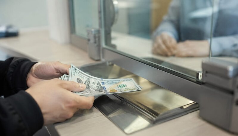 Bu ölkədən Azərbaycana göndərilən pullar kəskin artdı – rəqəmlər açıqlandı