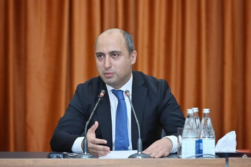 Nazir: Qızılcaya yoluxmada azalma var, distant təhsillə bağlı gözlənti yoxdur