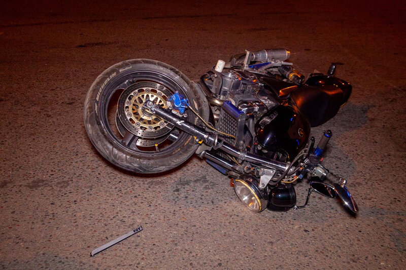 Bakıda motosikletçi qız faciəvi şəkildə öldü