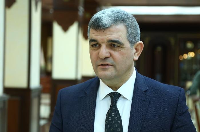 İl bitir: Nə Səhiyyə naziri var, nə TƏBİB sədri