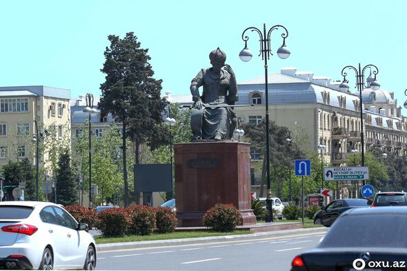 Şah İsmayıl Xətainin Bakıdakı heykəlinin yeri dəyişdirilir?