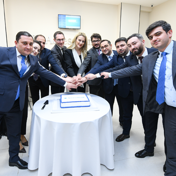 AccessBank yenilənmiş Binəqədi filialında biznes xidmətlərini genişləndirir