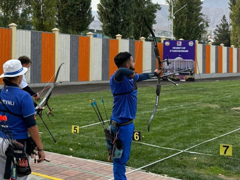 Azərbaycanın kamandan oxatma millisi beynəlxalq turnirdə bürünc medal qazandı