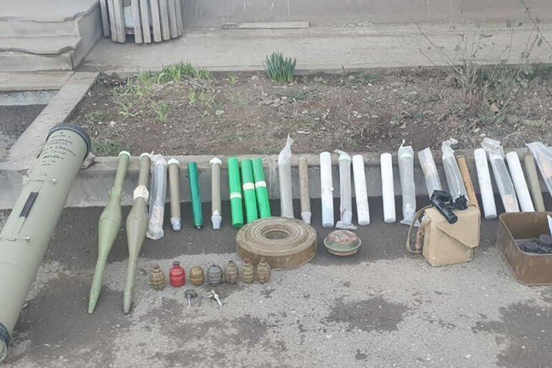Xocavənddə Ermənistan ordusunun atıb qaçdığı silah-sursat aşkarlandı