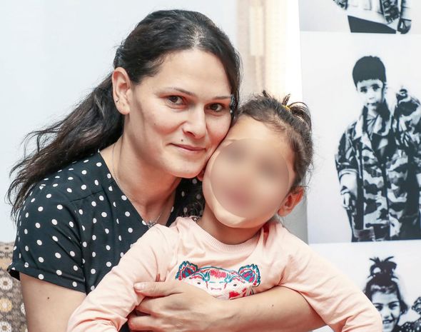 Sosial şəbəkələrdə fotosu paylaşılan xanımın problemi həll olunacaq - FOTO