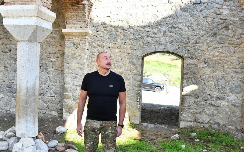 Qarşıma bir nömrəli vəzifə qoymuşdum ki, Azərbaycan Bayrağı o vaxt işğal altında olan bütün ərazilərdə qaldırılsın