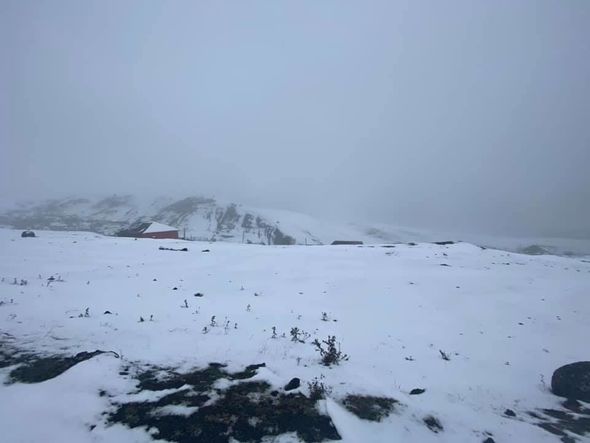 Talış dağlarına qar yağdı, maşınlar yolda qaldı - FOTO/VİDEO