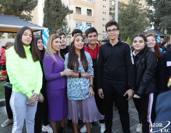 Leyla Əliyevanın təşəbbüsü ilə daha bir həyət abadlaşdırıldı - FOTO