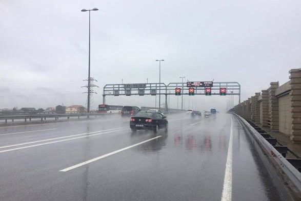 Paytaxt yollarında sürət həddi endirildi