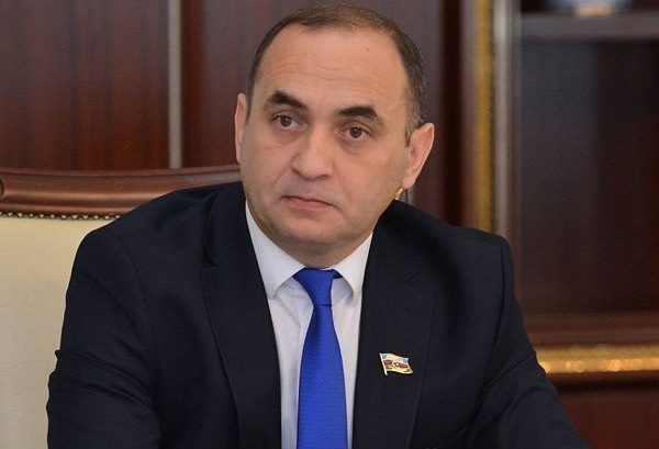 Deputat 3 saylı uşaq evində baş verənlərə parlamentdən etiraz etdi: 'Problemi dövlət qurumu yox, aparıcı həll etdi