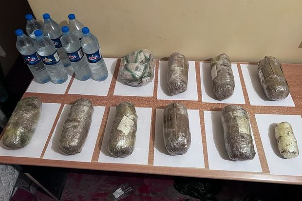İran-Azərbaycan sərhədində beş kiloqrama yaxın narkotik tapılıb - FOTO