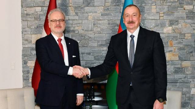 Azərbaycan və Latviya prezidentləri görüşdü - YENİLƏNİB