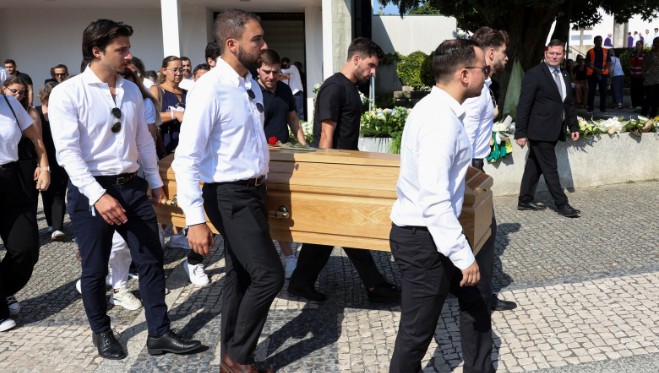 Hamı dəfndə idi, Ronaldo tətildə... - Fotolar